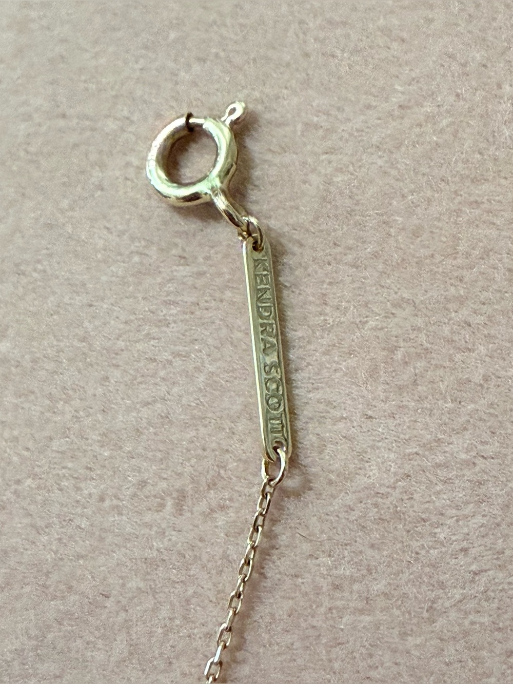 Kendra Scott Elisa 14k Yellow Gold Interlocking Pendant Necklace White Diamond - Picture 12 of 12